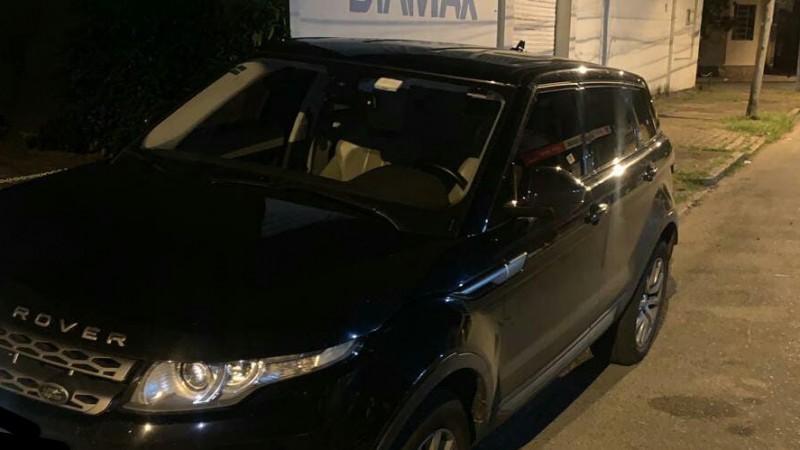 Dois indivíduos são presos por receptação de veículo em Porto Alegre