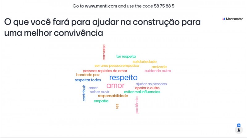 várias palavras