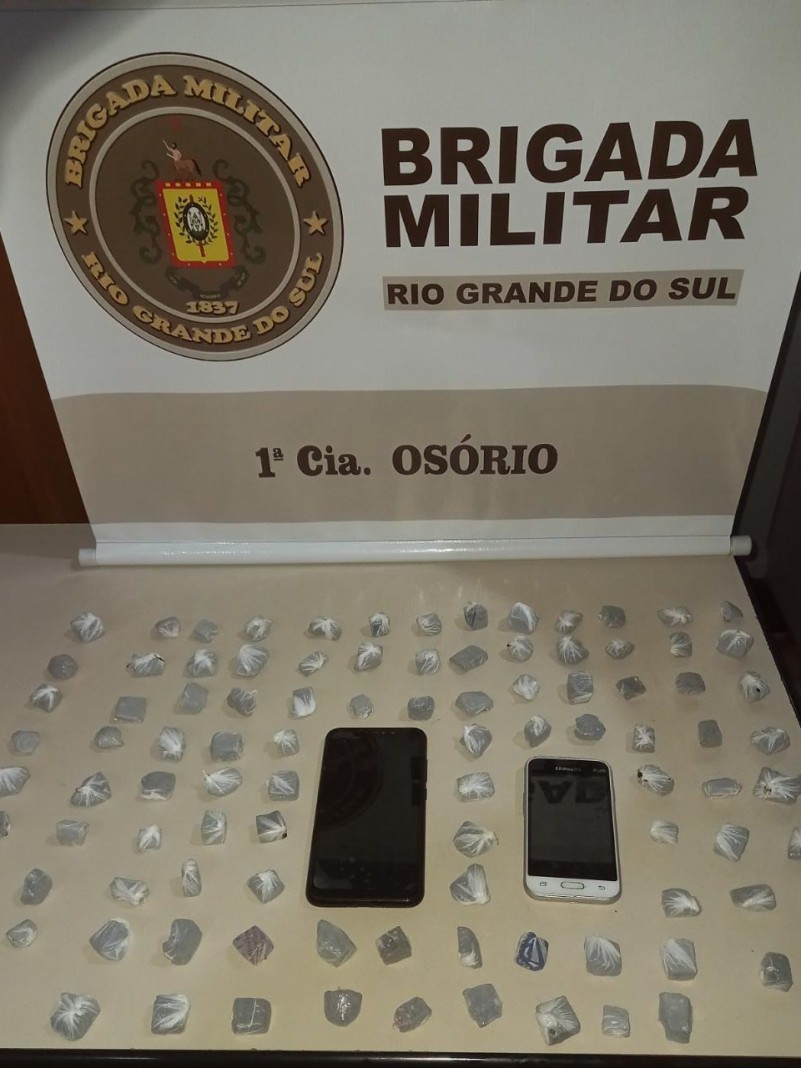 Drogas apreendidas com o foragido