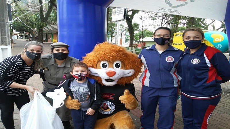 Doação de brinquedos para Campanha Criança Feliz