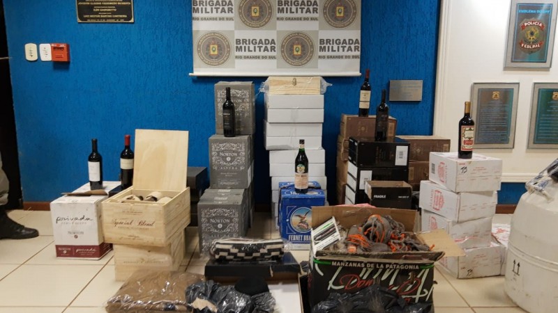 Materiais apreendidos