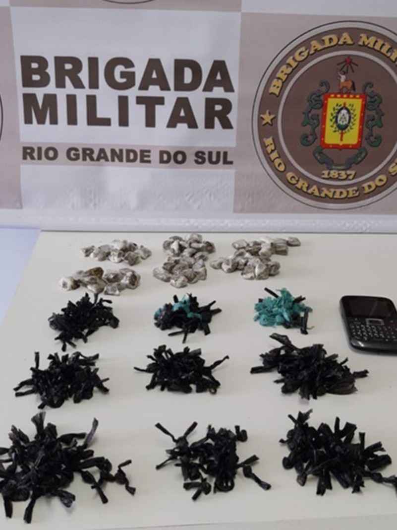 BM de Viamão prende por tráfico de drogas