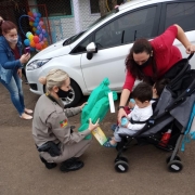 entrega de brinquedos