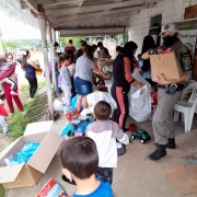 entrega de brinquedos em Nova Hartz