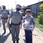 Entrega dos brinquedos em Santo Antônio da Patrulha