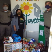 Entrega dos brinquedos em Tavares