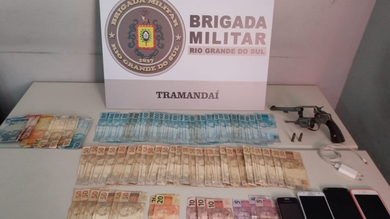 Malote com dinheiro roubado de loja foi recuperado