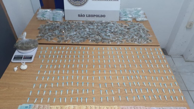 For&ccedil;a T&aacute;tica do 25&ordm; BPM prende homem por tr&aacute;fico em S&atilde;o Leopoldo