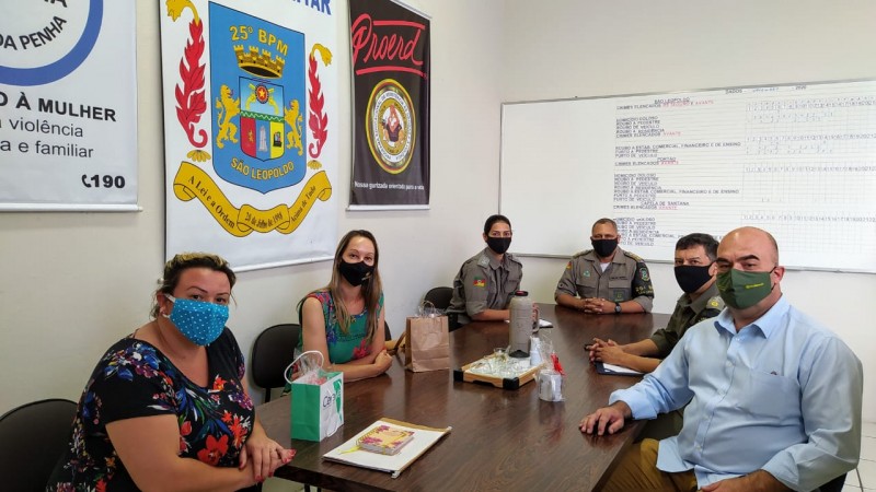 25&ordm; BPM recebe Visita de representantes do Bairro Rio dos Sinos