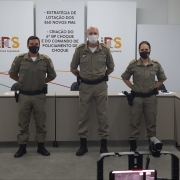 Da esquerda para a direita o Sucomandante, Coronel Santarosa, Comandante-Geral, Coronel Mohr e Chefe do Estado-Maior, Coronel Cristine