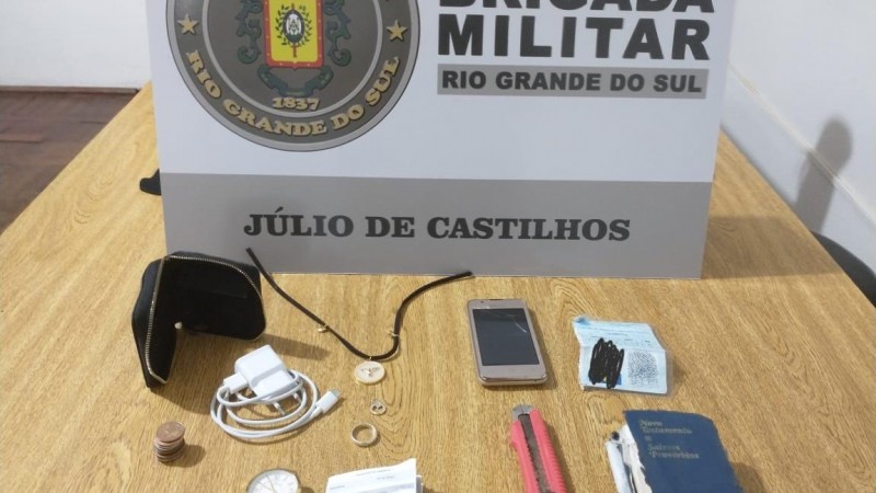 Roubo a residência