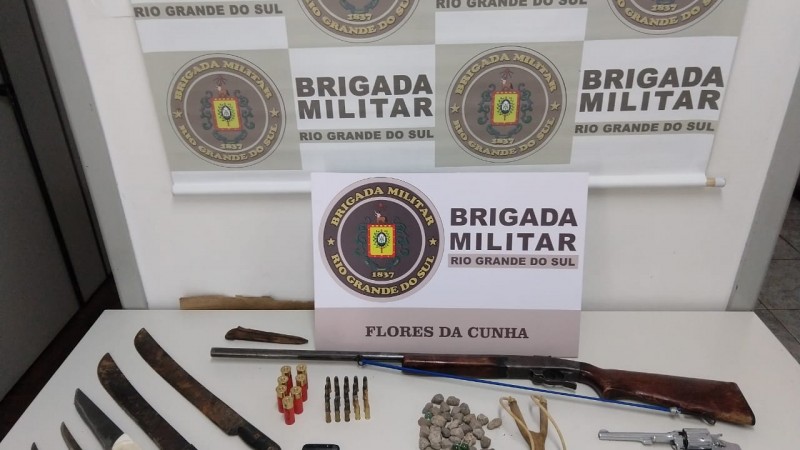 ARMAS APREENDIDAS EM FLORES DA CUNHA   07JAN