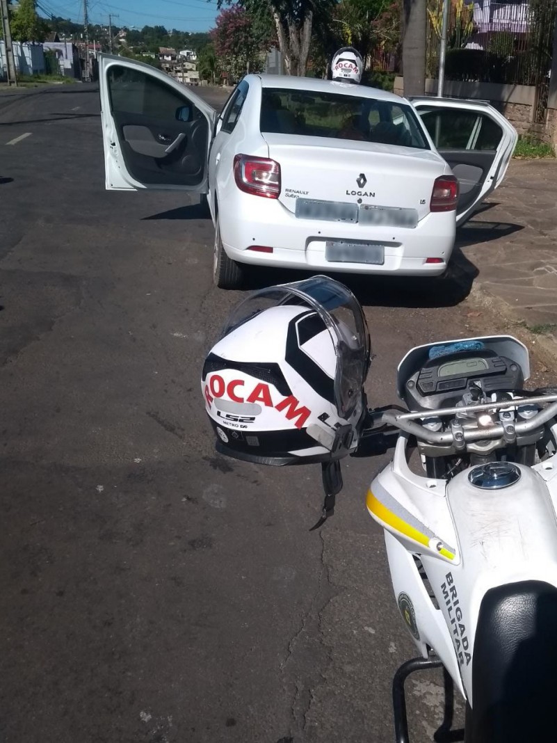 ROCAM do 25&ordm; BPM prende homem e recupera ve&iacute;culo roubado