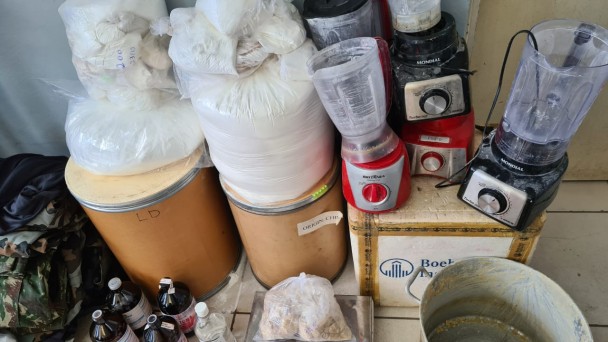 Apreensão refinaria de drogas no bairro Bom Jesus
