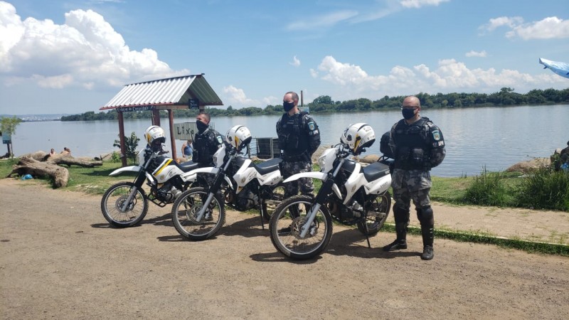 Praia do Paquet&aacute; policiamento