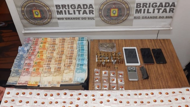 APREEN&Ccedil;&Atilde;O DE DROGAS EM FARROUPILHA