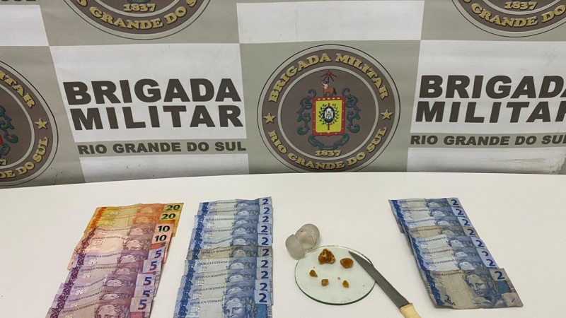 TR&Aacute;FICO NO BAIRRO INDUSTRIAL EM 08 DE MAR&Ccedil;O