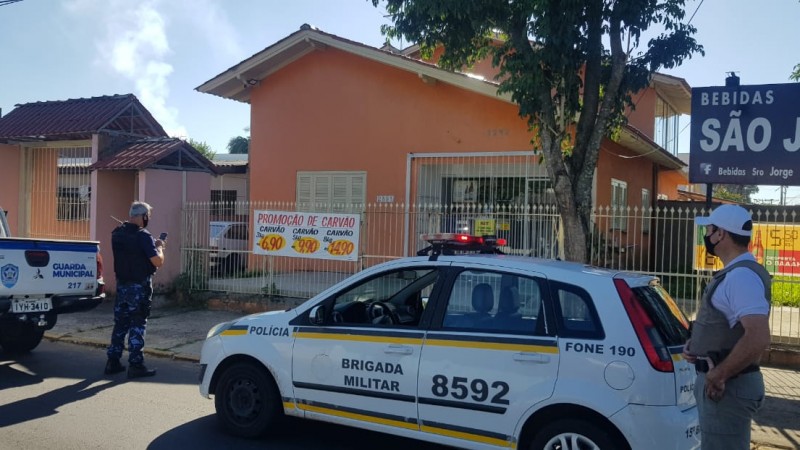 opera&ccedil;&atilde;o nos com&eacute;rcios e outros locais