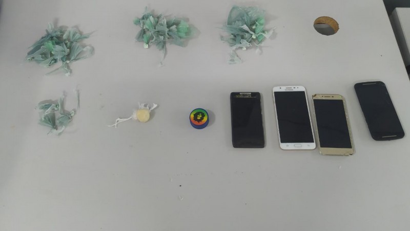 BM prende por tráfico de drogas em Viamão
