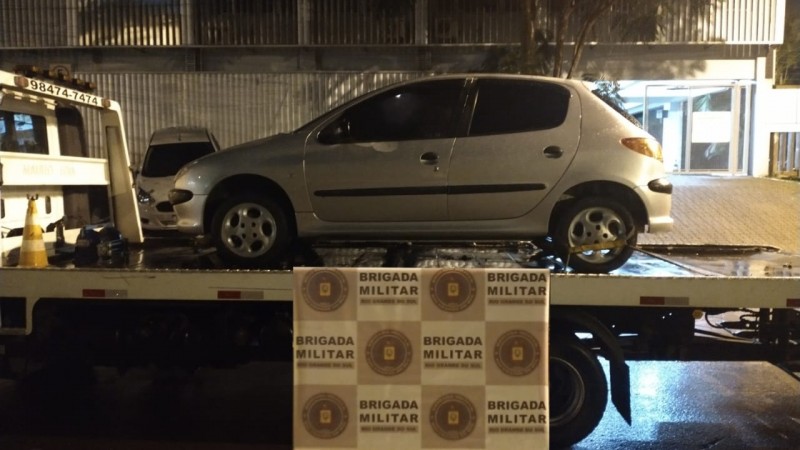Ve&iacute;culo apreendido - Pris&atilde;o por roubo a pedestre