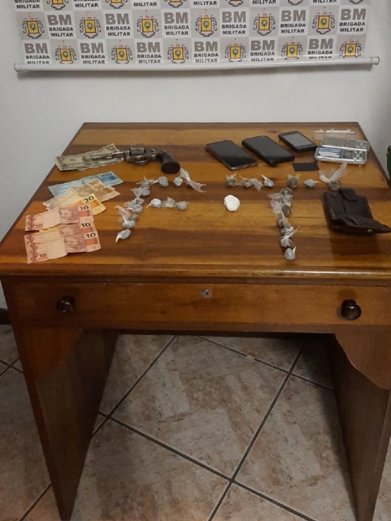drogas e dinheiro