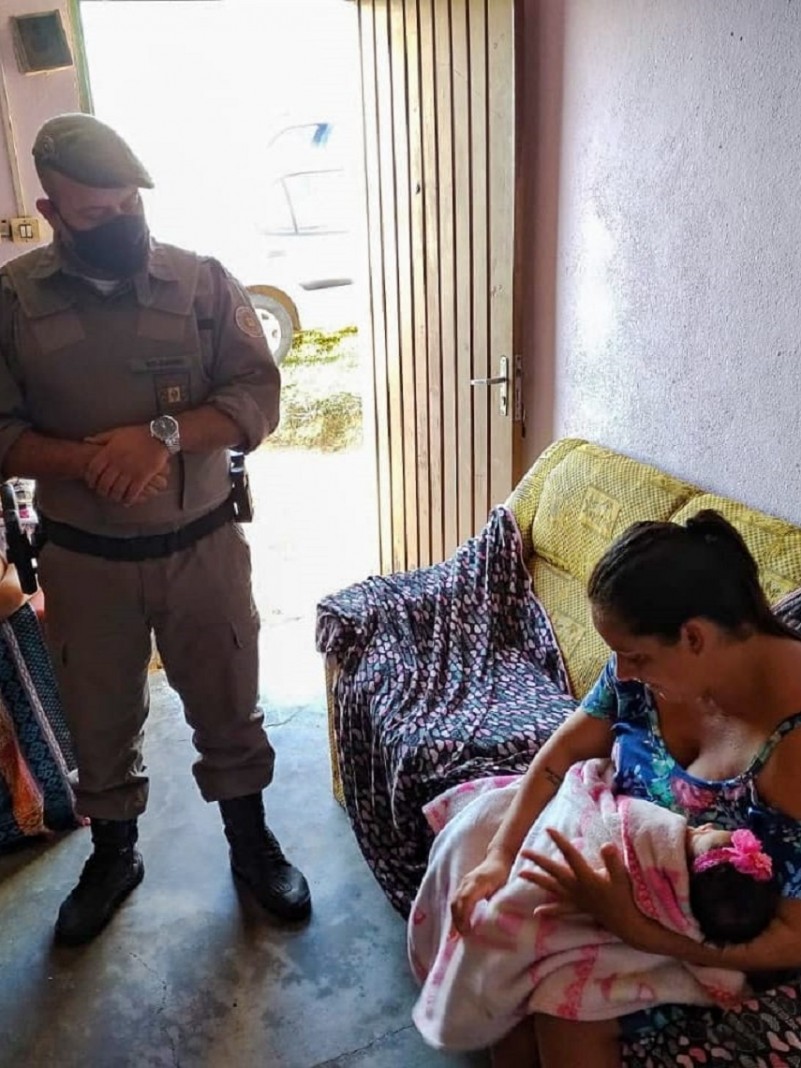 Policial Militar auxilia em salvamento de bebe