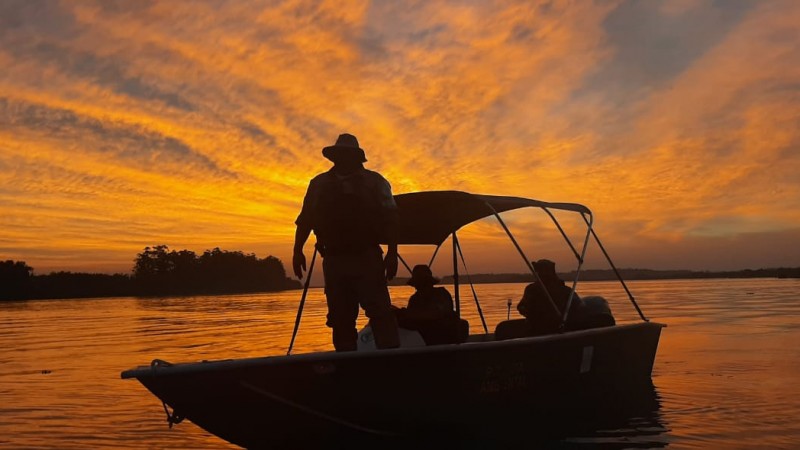 1&ordm; Batalh&atilde;o Ambiental realiza patrulhamento em &aacute;guas internas no Lago Gua&iacute;ba.