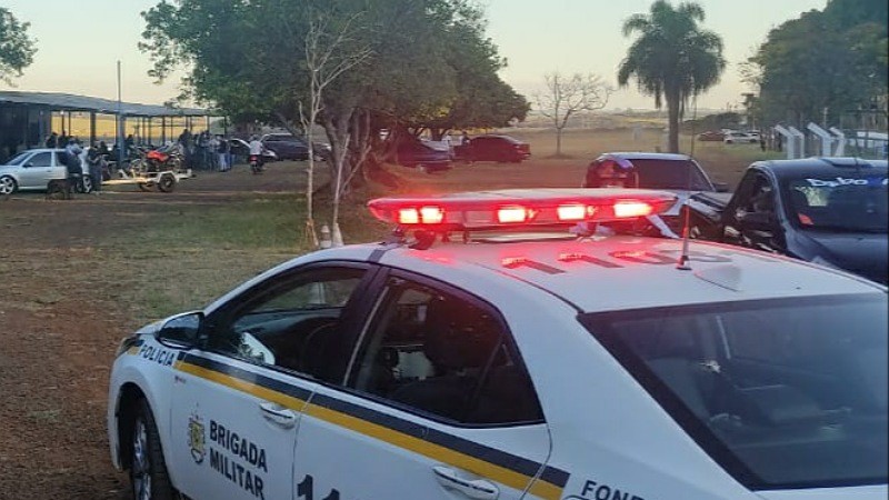 Abordagem em evento descumprindo o decreto de controle da pandemia