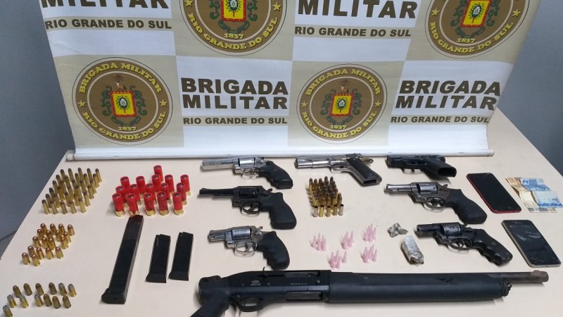 BM prende por porte ilegal de arma de fogo ap&oacute;s confronto em Viam&atilde;o