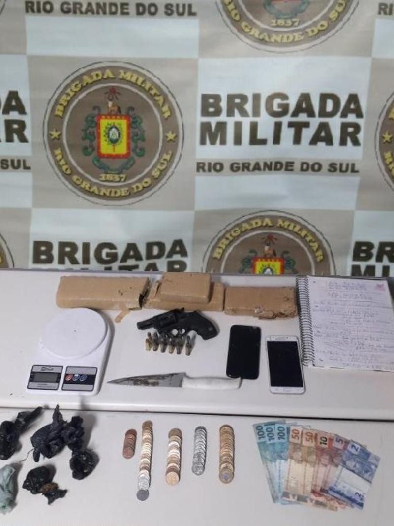 Brigada Militar apreende mais  de um quilo de drogas em Cidreira