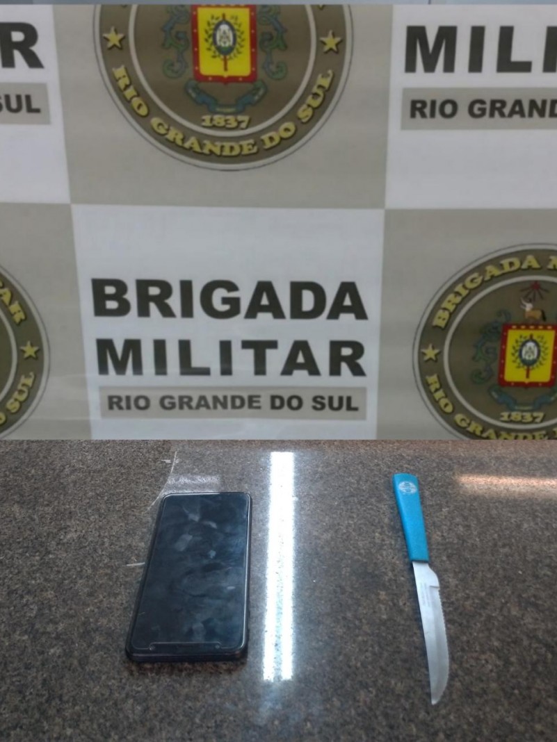 15&deg; BPM prende tr&ecirc;s homens ap&oacute;s roubo a pedestre no Centro de Canoas