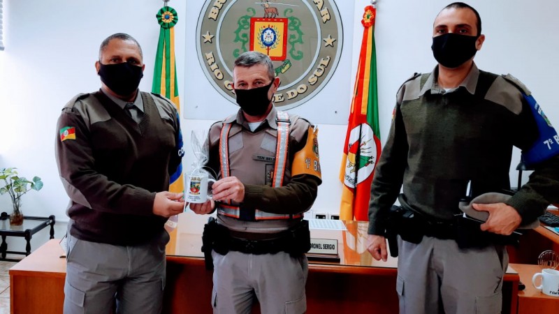 Comandante do Pelot&atilde;o Rodovi&aacute;rio de Santo &Acirc;ngelo visita o Comando Regional
