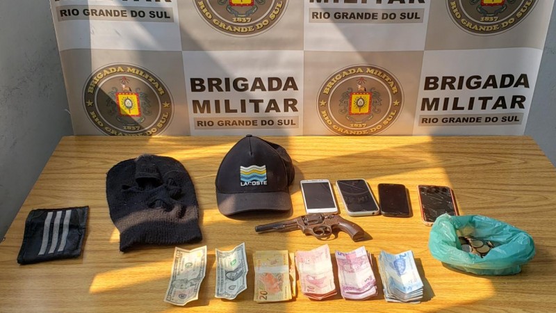 pris&atilde;o em Canoas