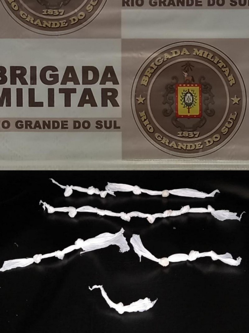 Por&ccedil;&otilde;es de droga apreendida