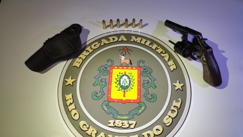 7&deg; BPM apreende arma de fogo em Miragua&iacute; 