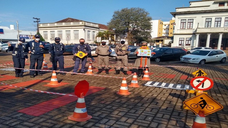 Brigada Militar e Coordenadoria de Tr&acirc;nsito Iju&iacute; 