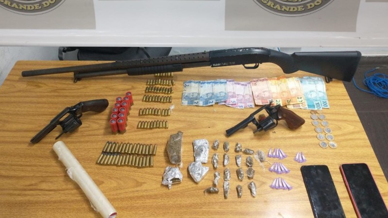 Apreens&atilde;o de armas