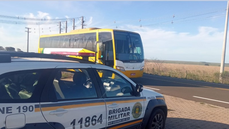 BM abordando &ocirc;nibus