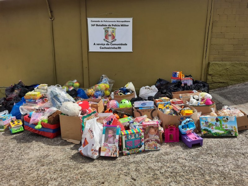 "Operação Alegria" entregou mais de 2 mil brinquedos.