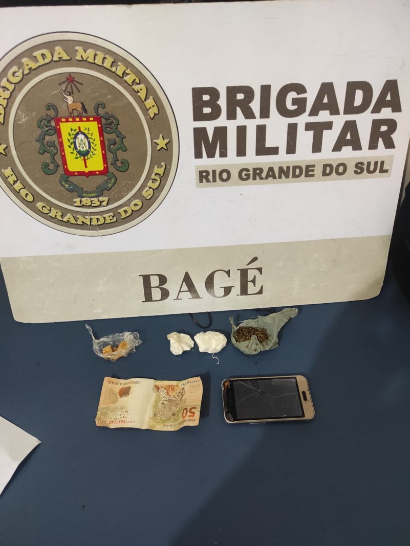 Por&ccedil;&otilde;es de drogas e celular