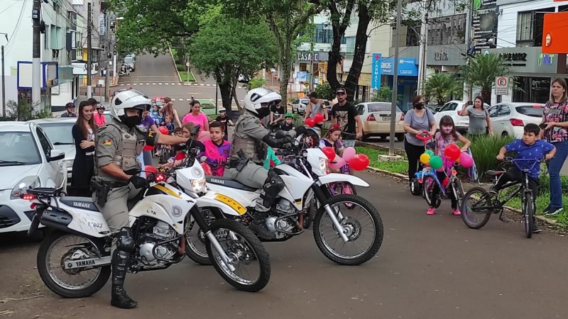 Brigada Militar atua durante evento na semana da Crianças em Três Passos 