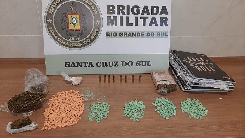 Operação conjunta entre setor de inteligência e força tática do 23 BPM resulta na apreensão de drogas e munições