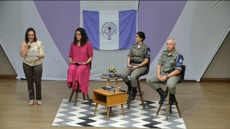 Live sobre violência doméstica