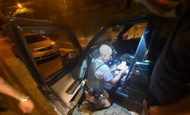 Dinheiro encontrado pelo Policiais após a prisão