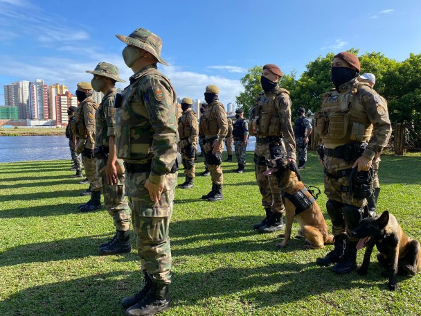 Canil e Polícia Ambiental da PM-SC