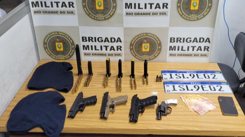 armas, munições e carregadores