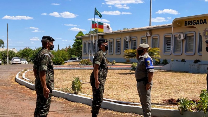 Visita do General do Exército