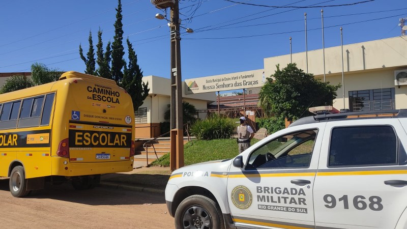 opera&ccedil;&atilde;o volta &agrave;s aulas