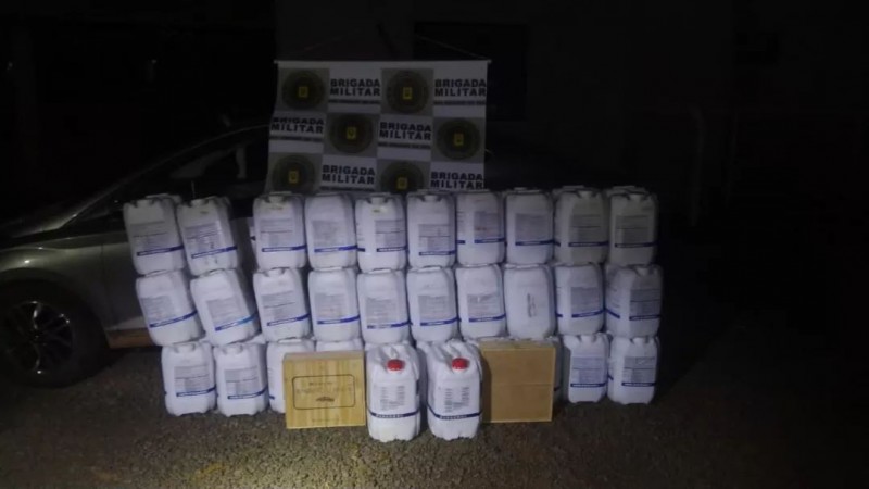 Brigada Militar de Crissiumal apreende agrotóxicos de origem estrangeira em Crissiumal