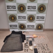 BRIGADA MILITAR PRENDE TRÊS PESSOAS DURANTE OPERAÇÃO FORÇA TÁTICA REGIONAL EM CAPÃO DA CANOA E MAMPITUBA